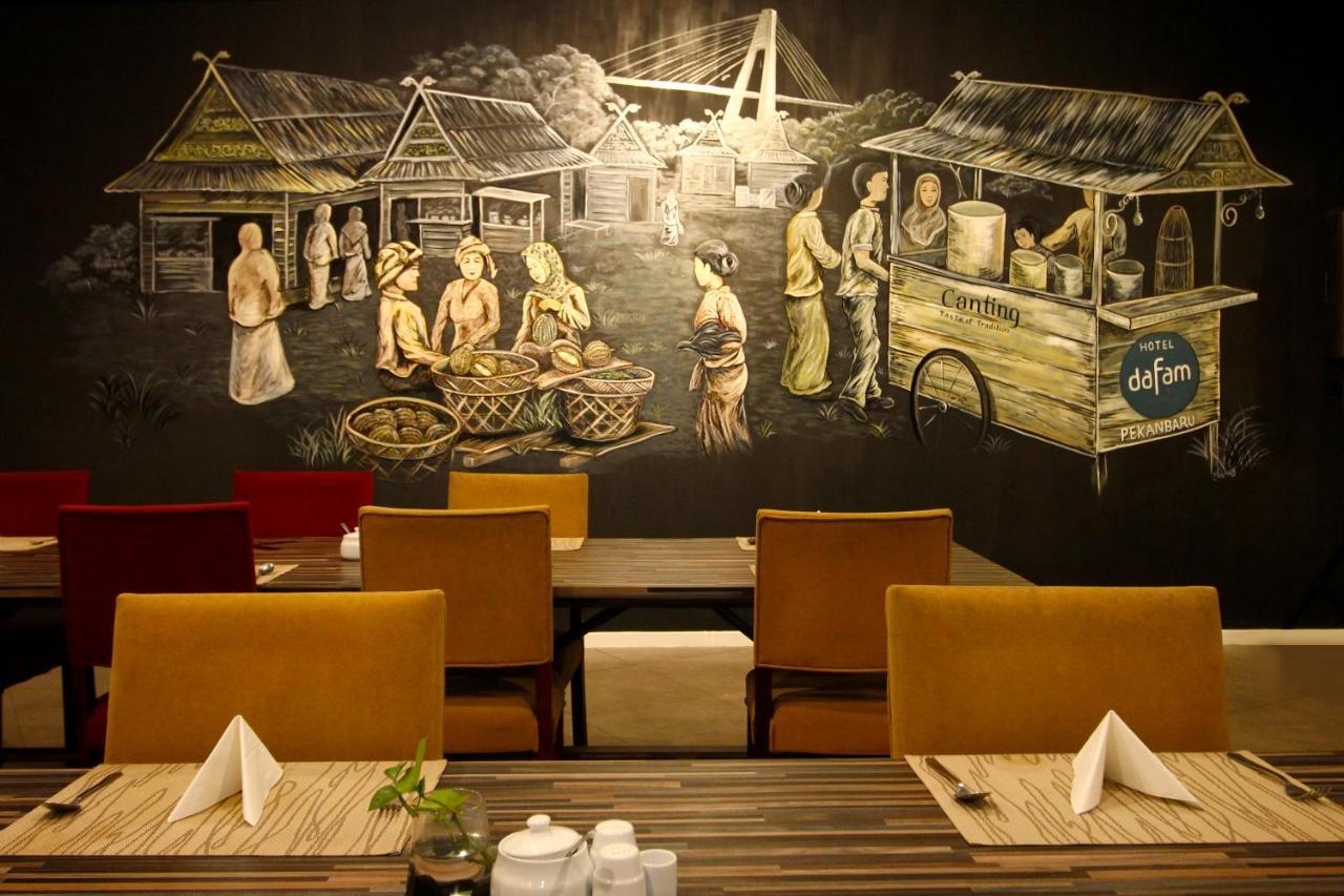 Hotel Dafam Pekanbaru Zewnętrze zdjęcie