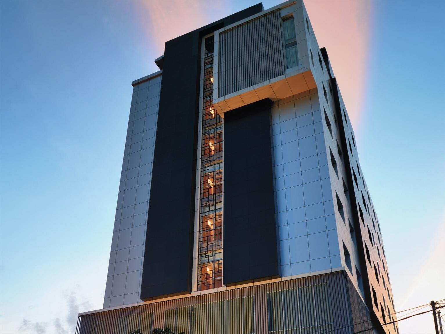 Hotel Dafam Pekanbaru Zewnętrze zdjęcie