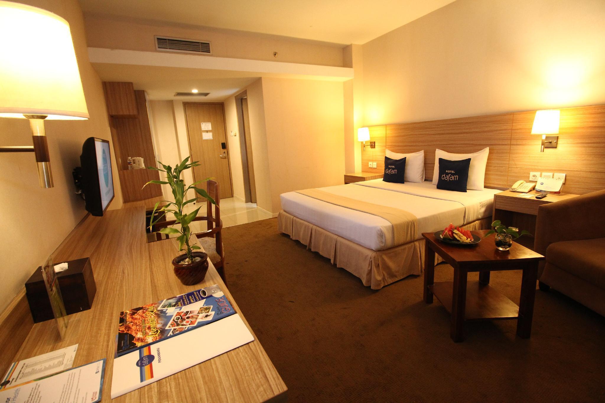 Hotel Dafam Pekanbaru Zewnętrze zdjęcie
