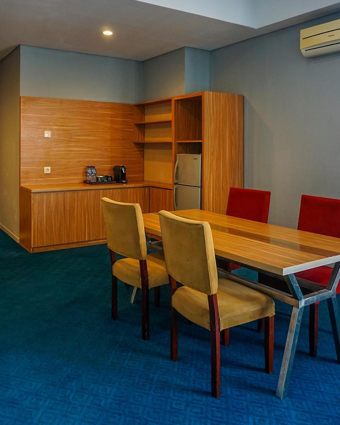 Hotel Dafam Pekanbaru Zewnętrze zdjęcie