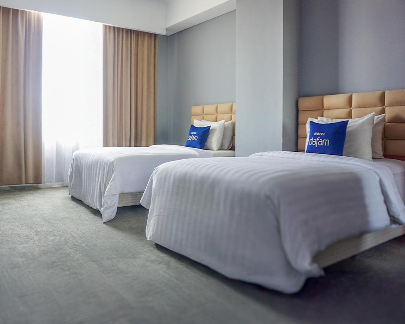Hotel Dafam Pekanbaru Zewnętrze zdjęcie